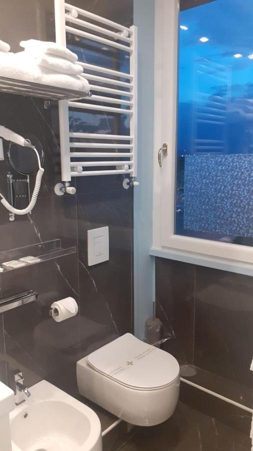 Pescara Centro Luxury Suite II Deluxe Rooms エクステリア 写真